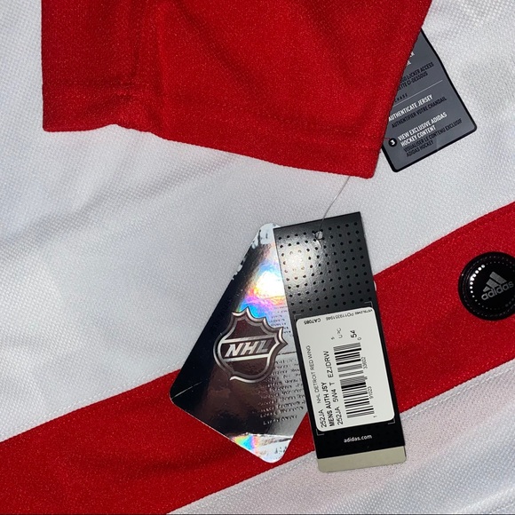 Detroit Red Wings Jersey - Picture 3 of 5